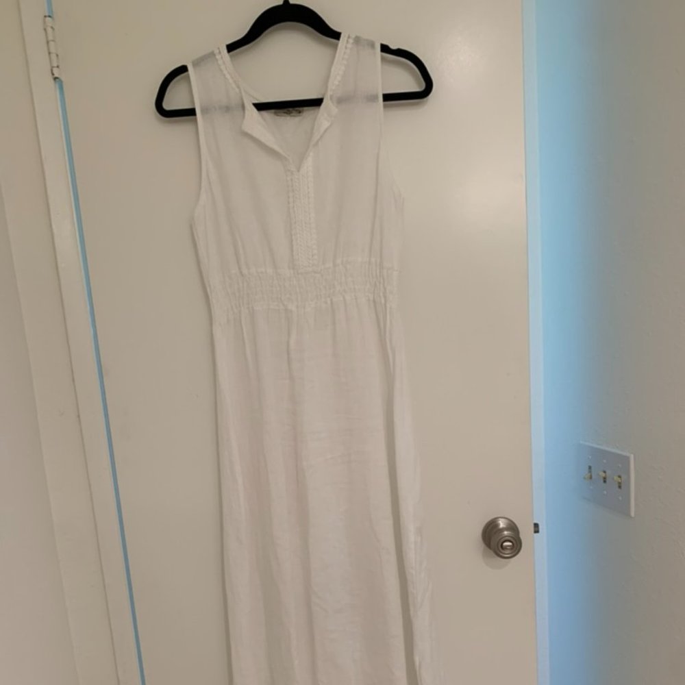WHITE ITALIAN 100% LINEN MAXI DRESS SIZE M